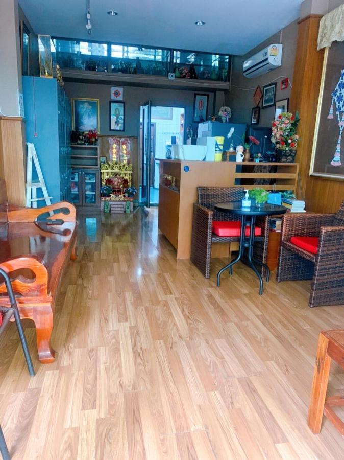 Ying Hostel Bangkok Eksteriør billede